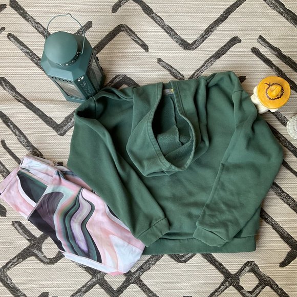 ZELLA Cara Twist Front Hoodie - Picture 9 of 9